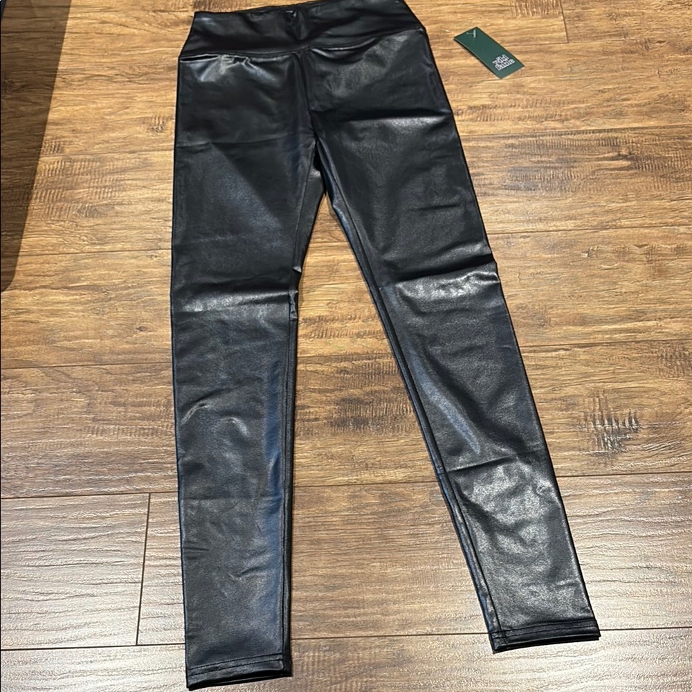 Wild fable faux leather look black Sony full length leggings size xxs